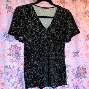 Sweetheart stretch polka dot top size S